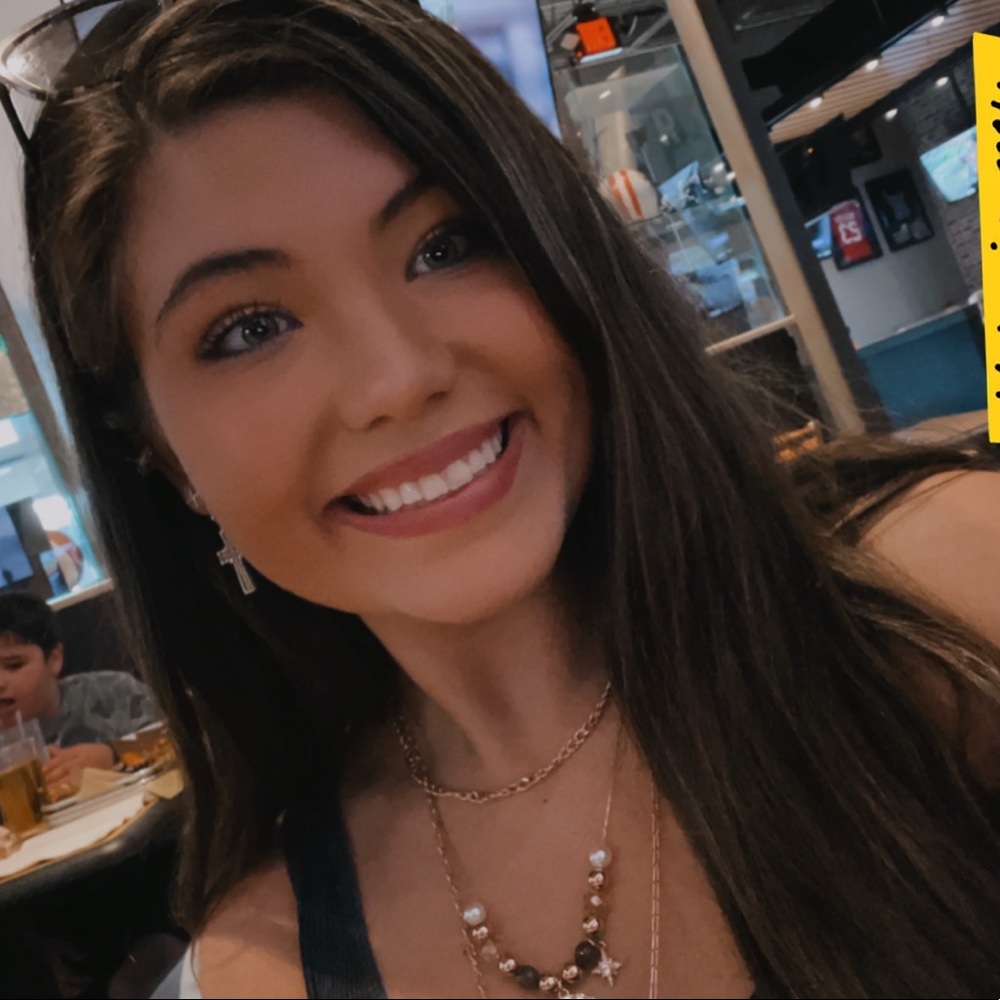 Meet your Posher, Laci